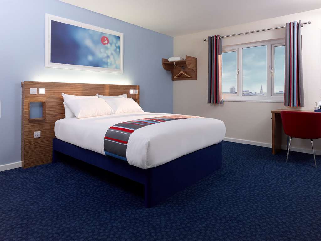 Travelodge Ely Quarto foto