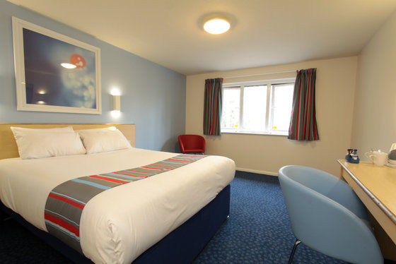 Travelodge Ely Quarto foto