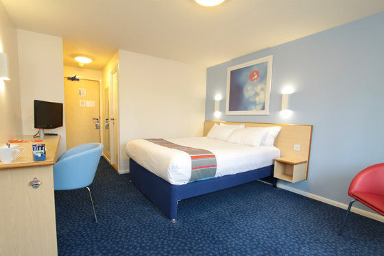 Travelodge Ely Quarto foto