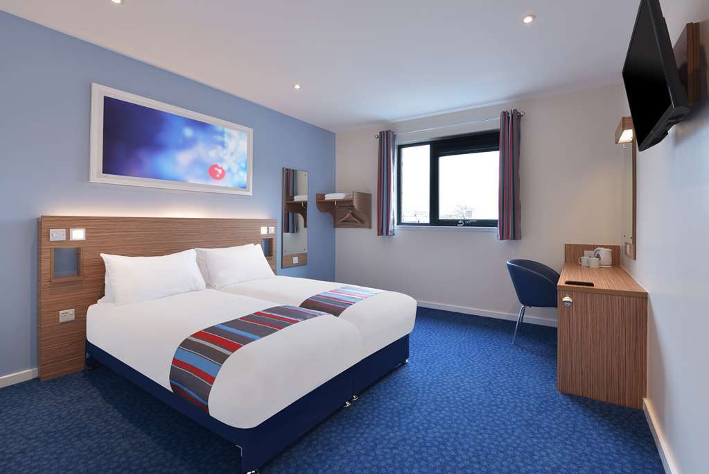 Travelodge Ely Quarto foto